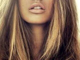 エロティックなビデオチャット zlatakis