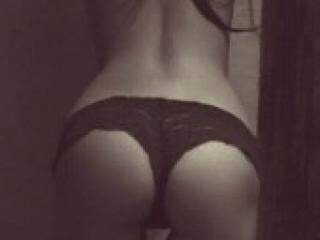 エロティックなビデオチャット zlatik87