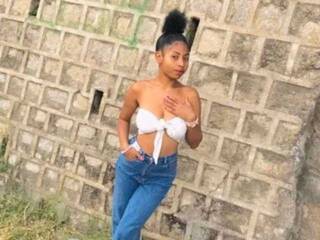 エロティックなビデオチャット Znela