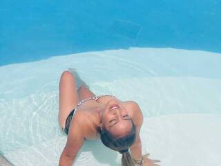 エロティックなビデオチャット ZoeBarinova