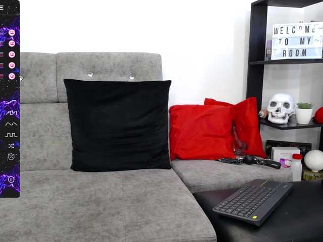 ブロードキャストスクリーンショット ZoeyRogers